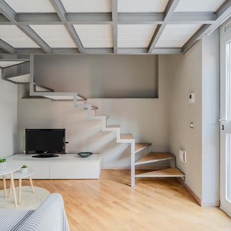 Amazing Milan Loft - 350 M Far From Dateo Station Exteriör bild